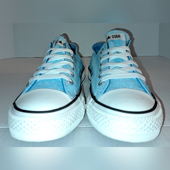 CTAS Converse All Star Blue Low Tops (136583F)  W 7 / M 5  sneakers Casual - Picture 5 of 9